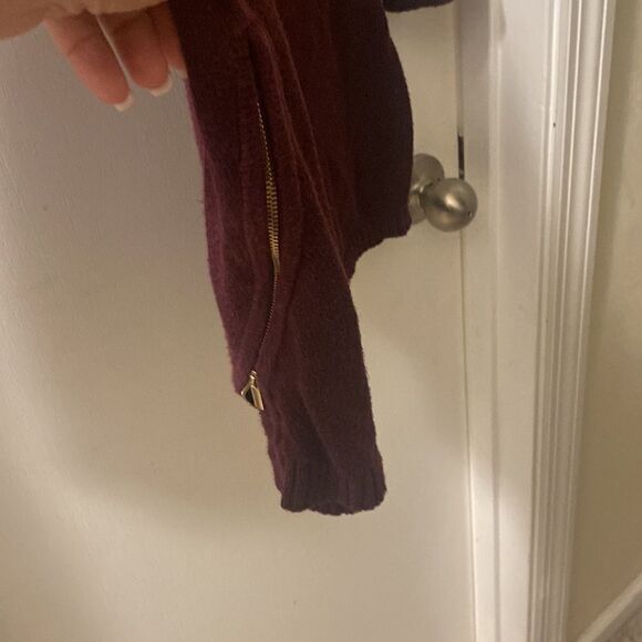 Purple tunic from New York & Company size medium - Picture 6 of 6